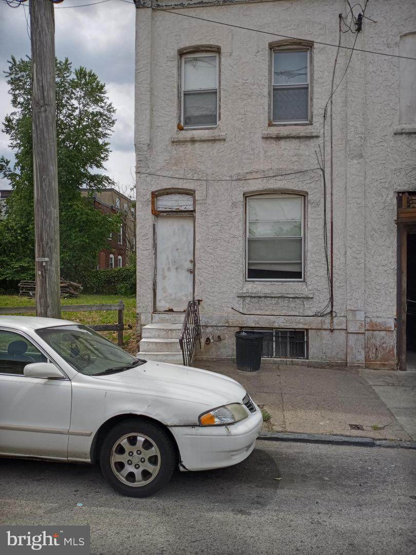 2038 Van Pelt Street - Photo 1