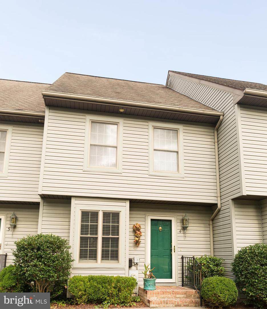 225 Canal Park Drive - Photo 1
