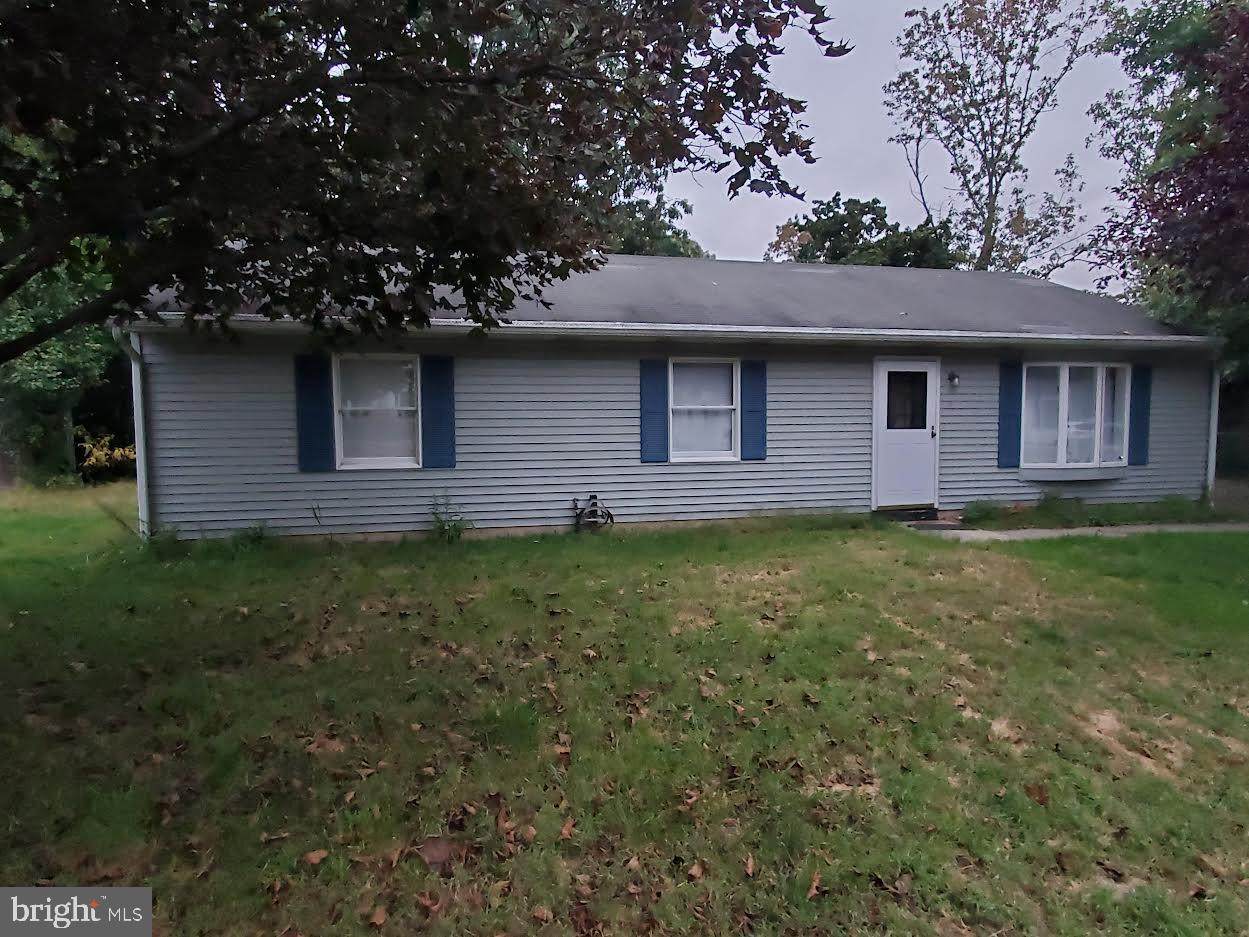 28 Clover Street - Photo 1