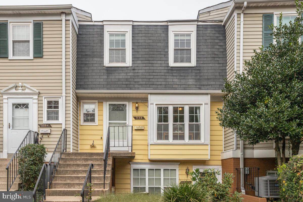 1468 Vineyard Court - Photo 1