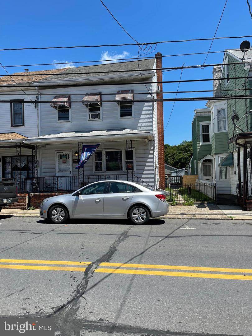 113 3RD Street - Photo 1