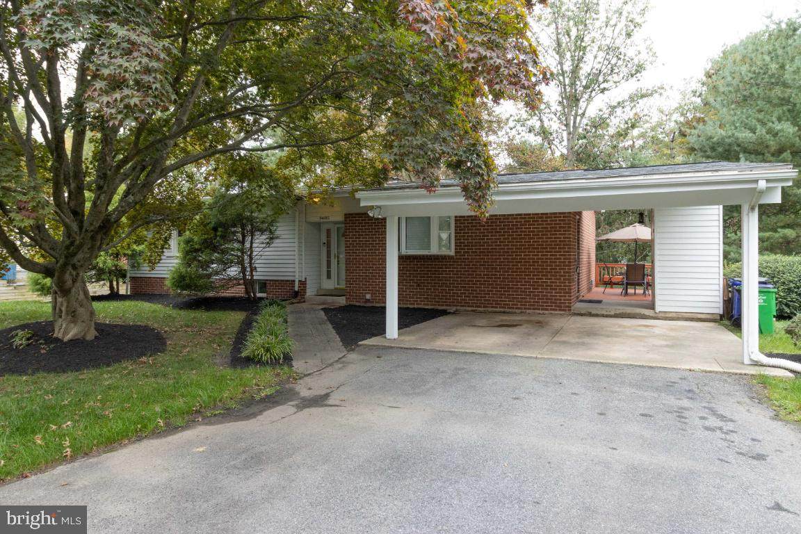 9405 Penfield Road - Photo 1