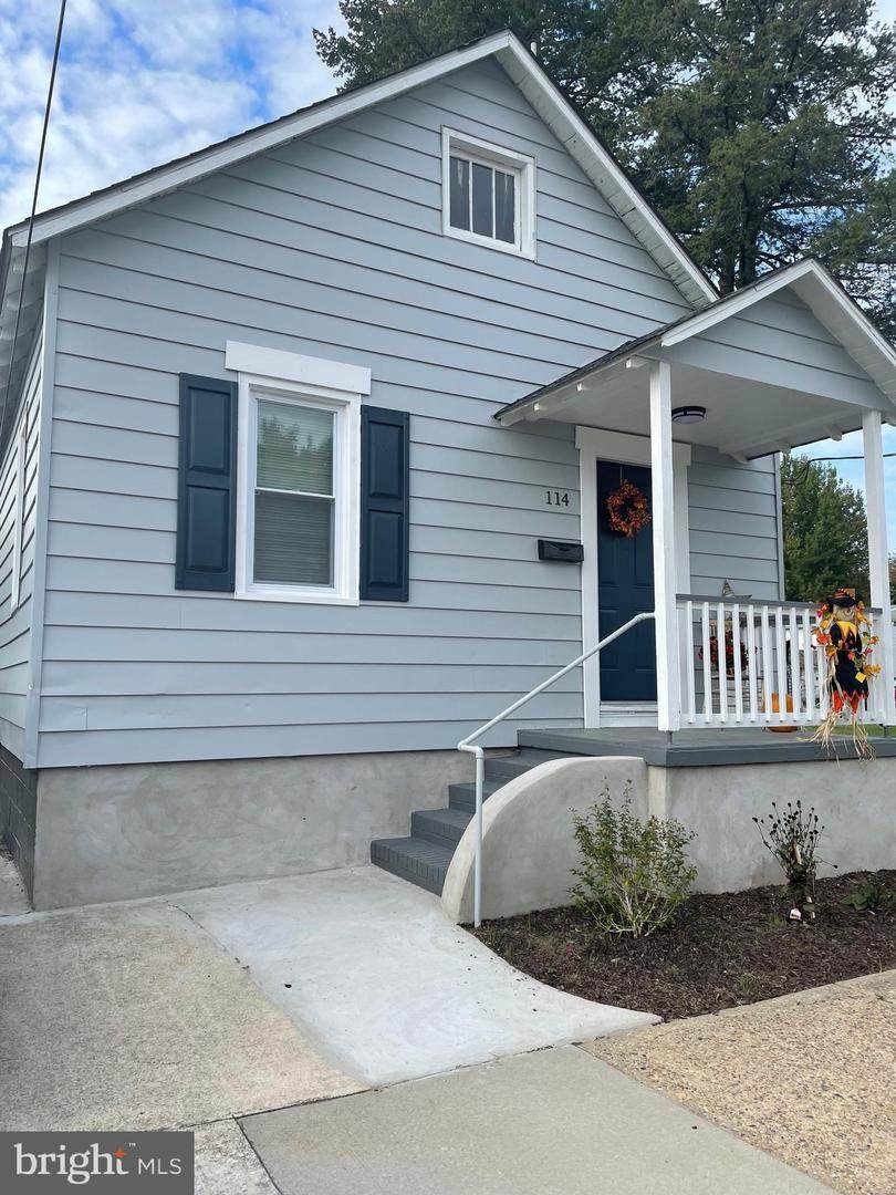 114 Penn Street - Photo 1