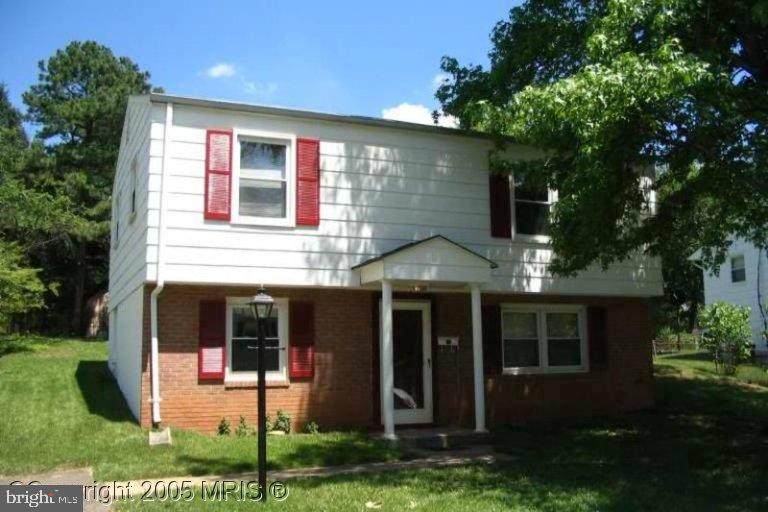 4610 Eastlawn Avenue - Photo 1