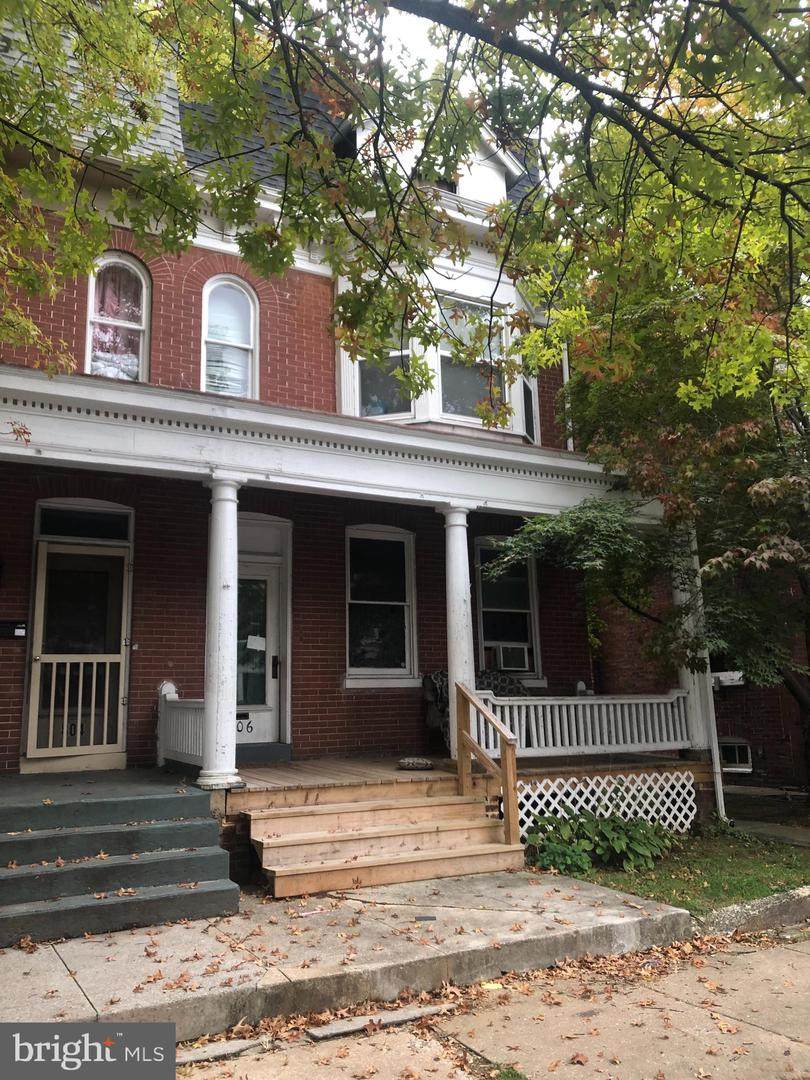 806 Pennsylvania Avenue - Photo 1