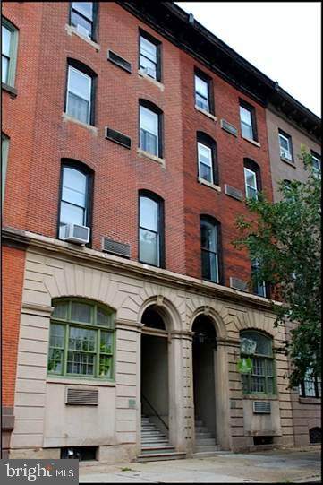 2127 Walnut Street - Photo 1