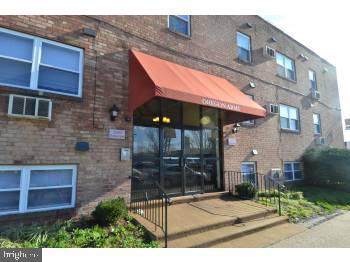 2619 19TH Street - Photo 1