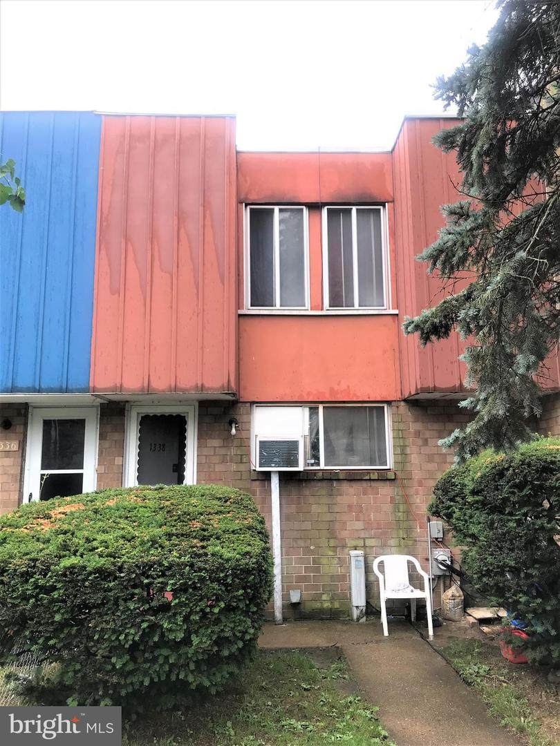 1338 7TH Street - Photo 1
