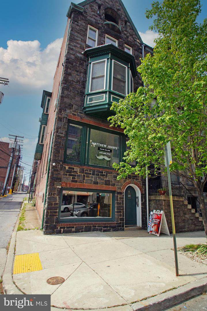 1 Biddle Street - Photo 1