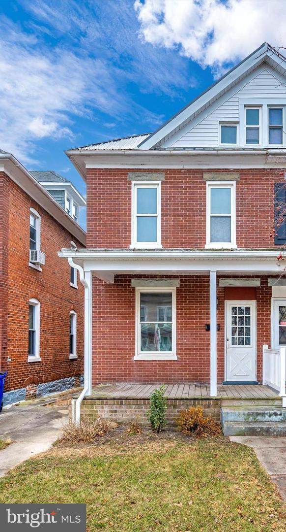 326 Mcdowell - Photo 1