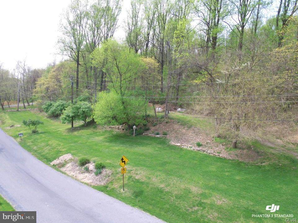 4011 Sherry Hill Road - Photo 1