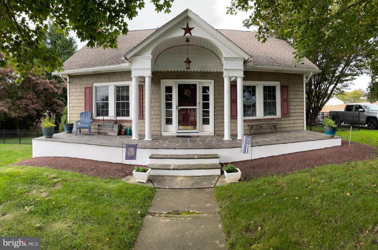 801 2ND Avenue - Photo 1