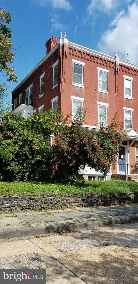 38 Newton Avenue - Photo 1