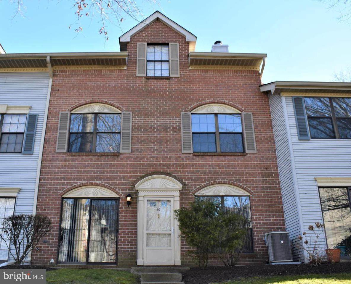 70 Drewes Court - Photo 1