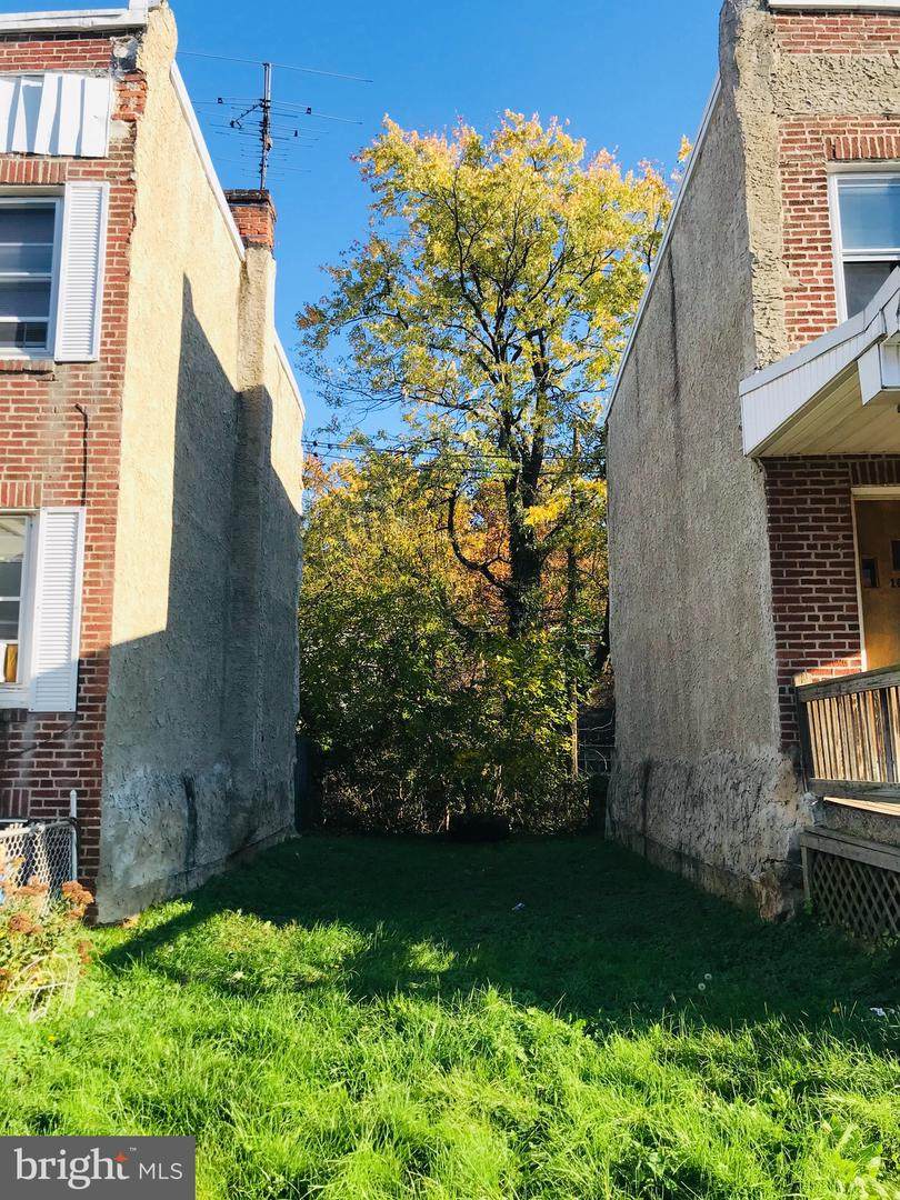 1023 Remington Street - Photo 1