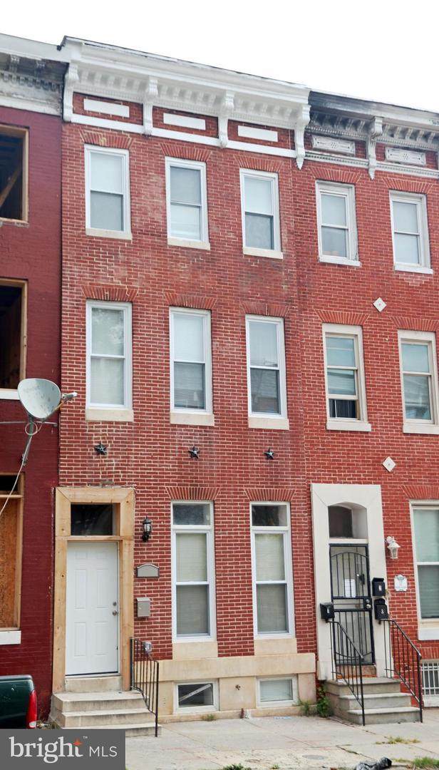 19 N Gilmor - Photo 1