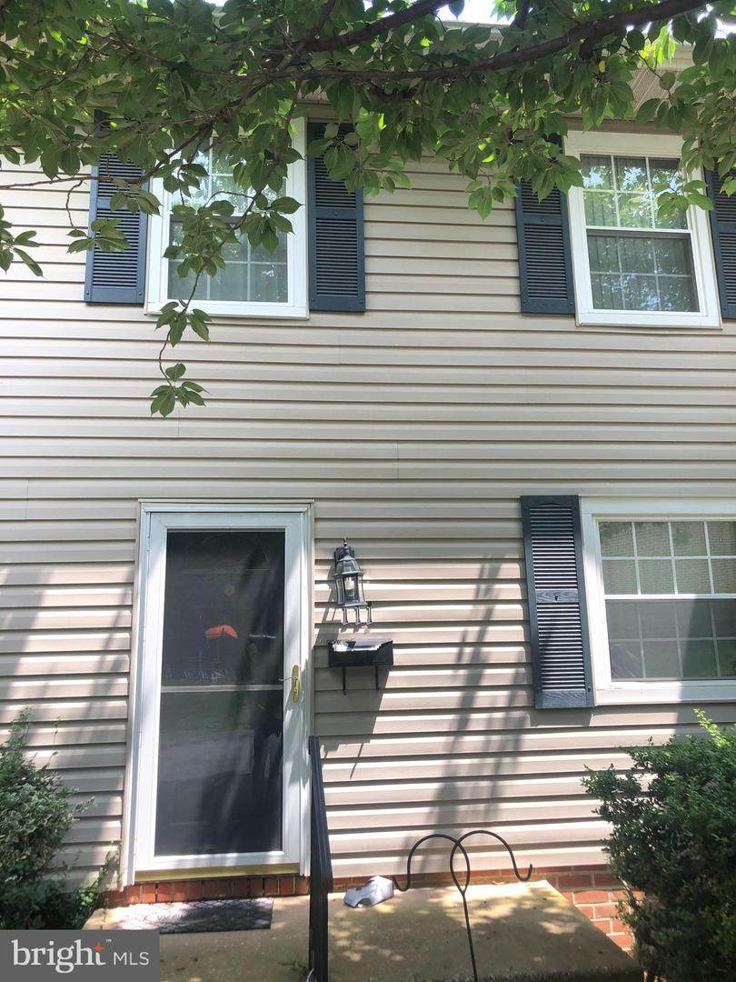 111 Shetland Circle - Photo 1