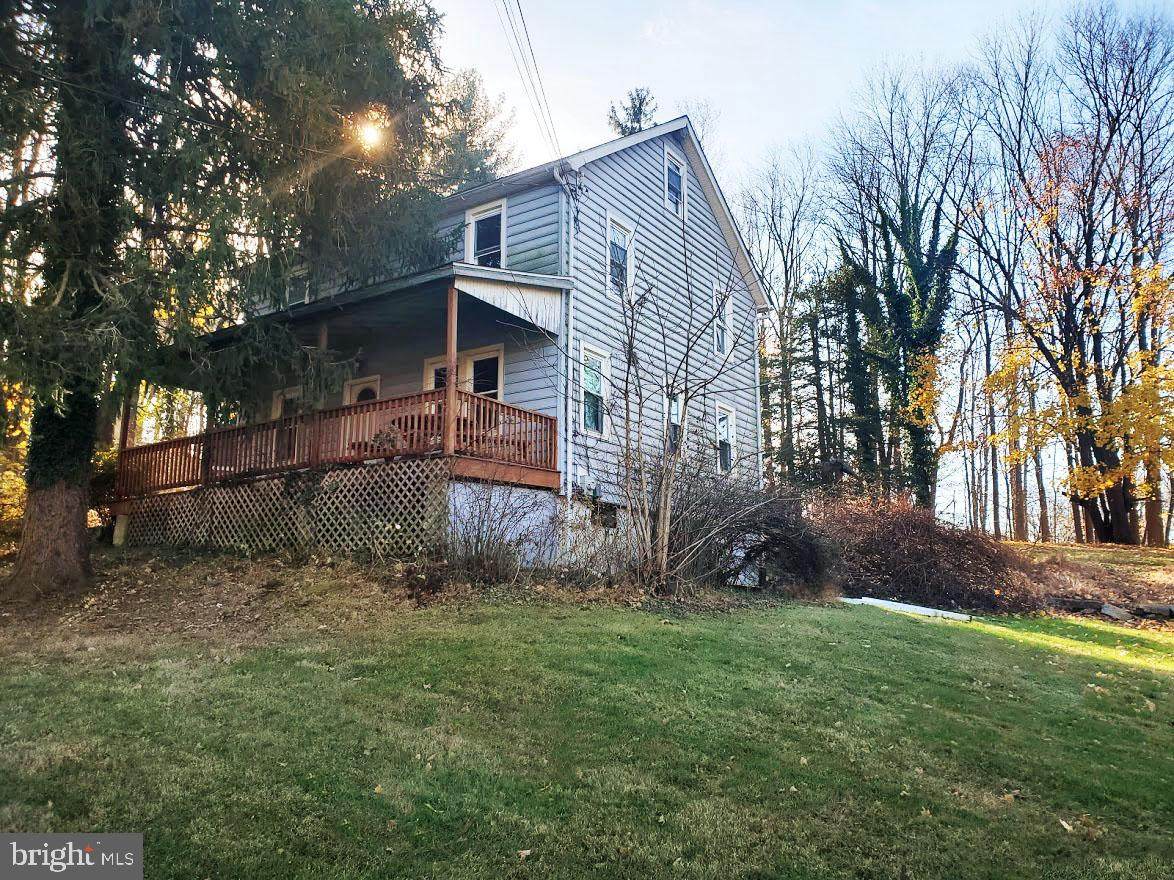 1560 Conestoga Road - Photo 1