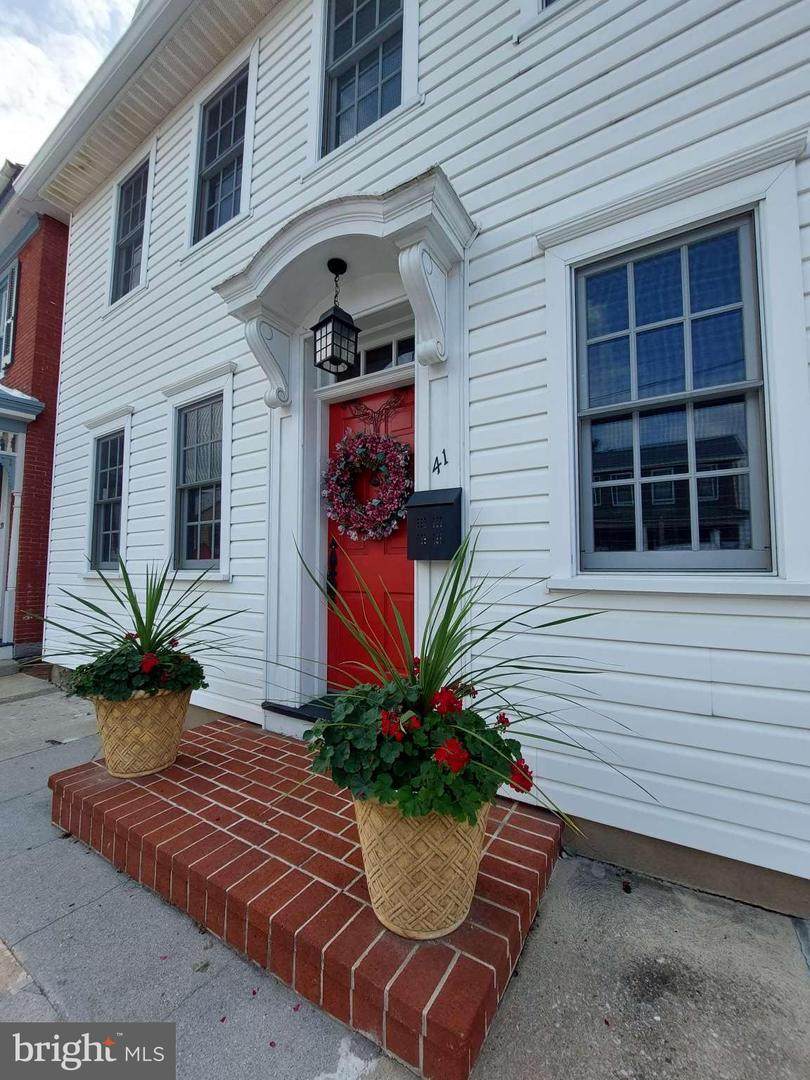 41 Main Street - Photo 1