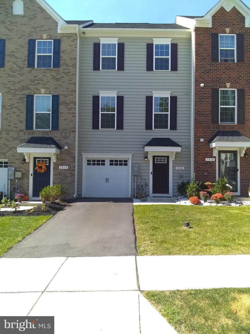 1812 Wind Gate Road - Photo 1