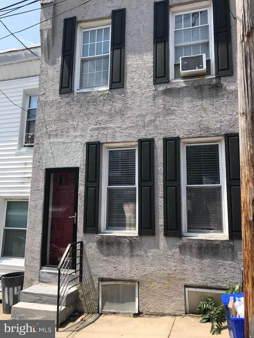 116 Davis Street - Photo 1