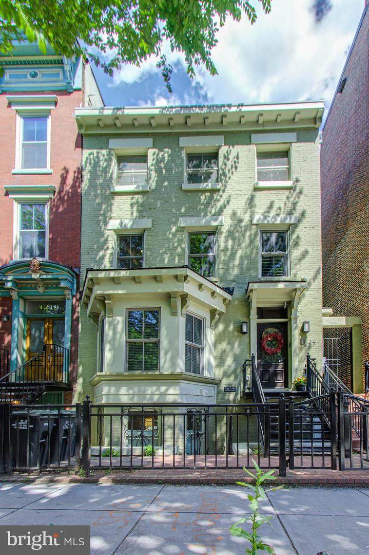1217 10TH Street - Photo 1