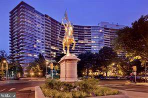 2401 Pennsylvania Avenue - Photo 1