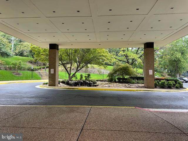 5500 Holmes Run Parkway - Photo 1