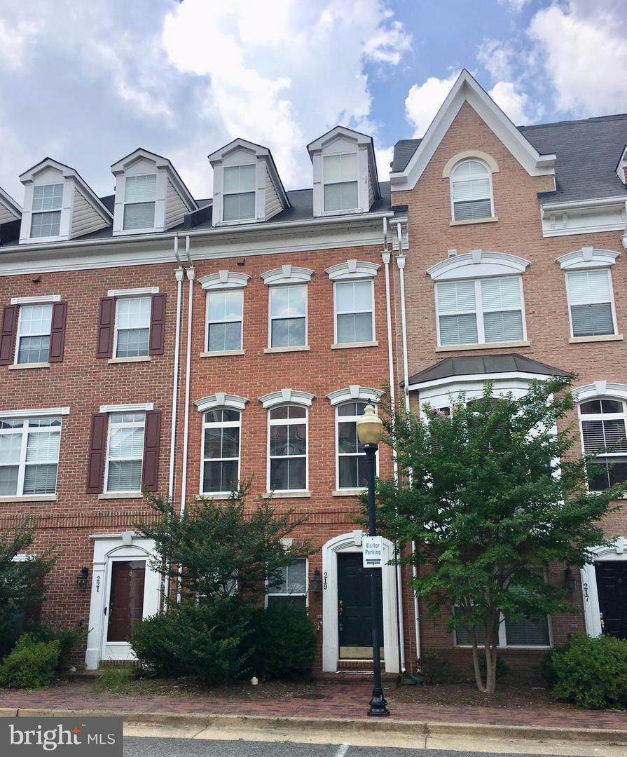 219 Medlock Lane - Photo 1
