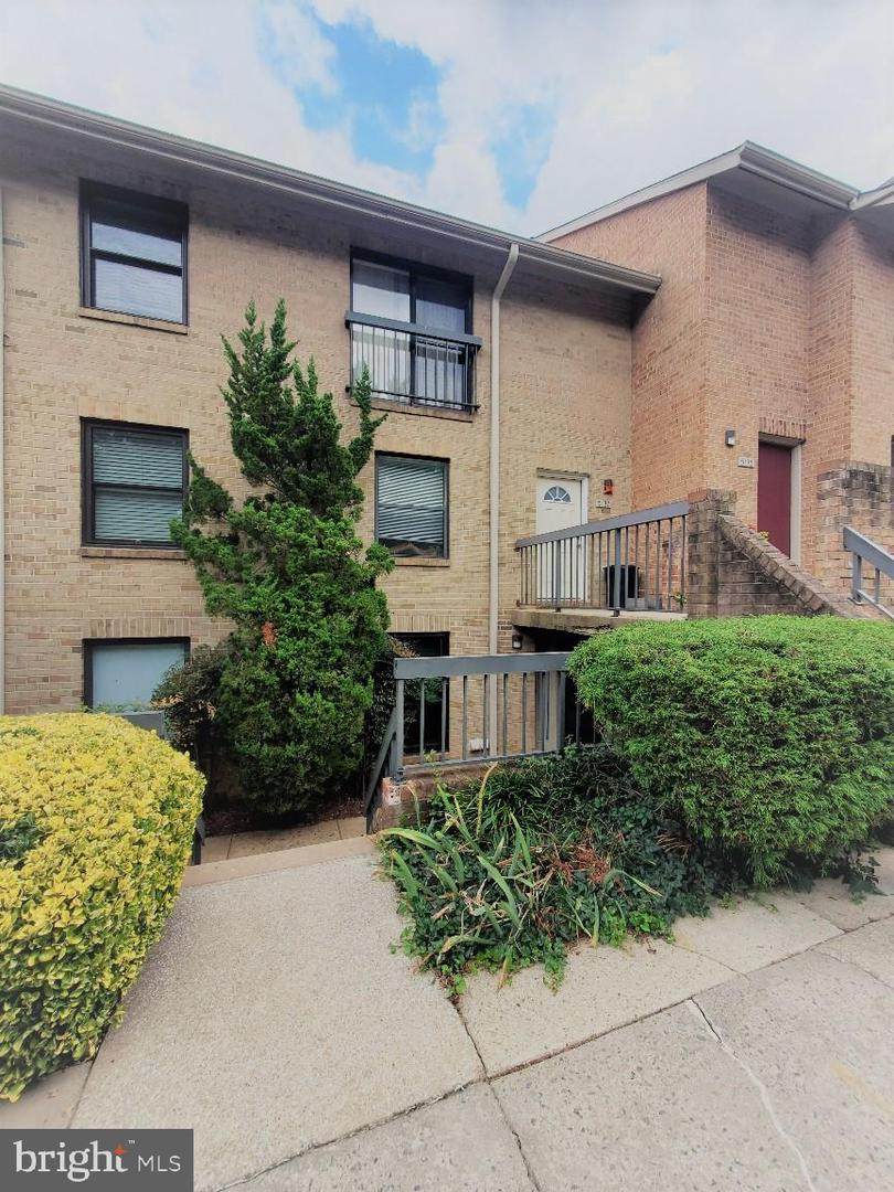 5139 Dudley Lane - Photo 1