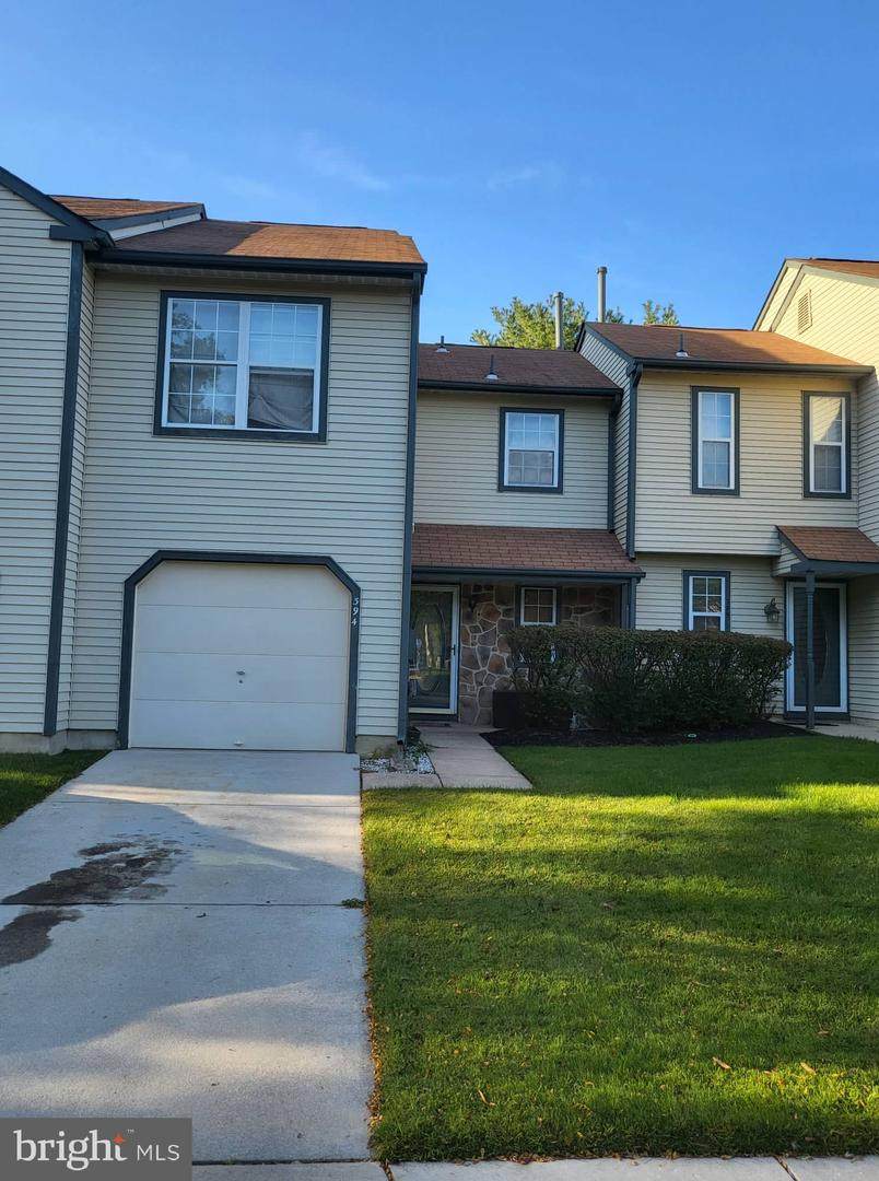 394 Inverness Court - Photo 1