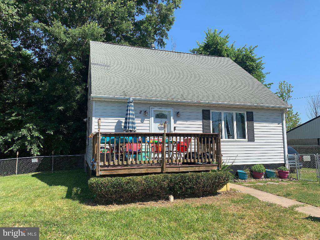 8 Point Terrace - Photo 1