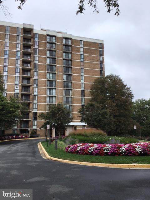 2300 Pimmit Drive - Photo 1