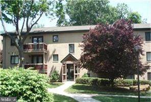 4310 Eastview Lane - Photo 1