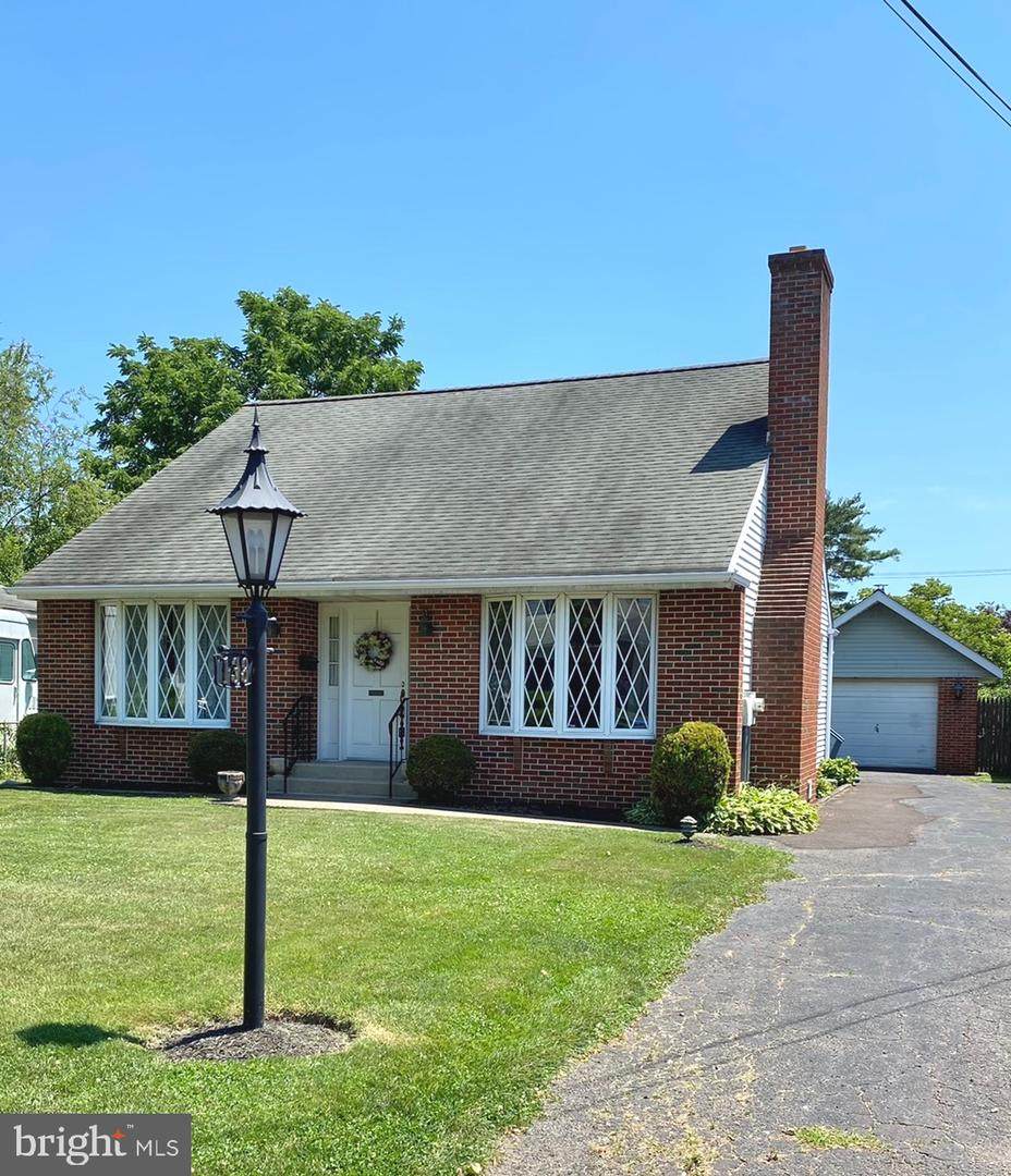 138 Belmont Avenue - Photo 1