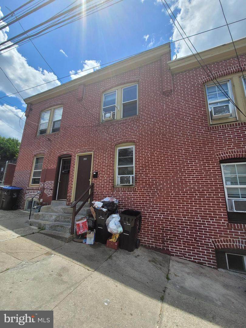 424 Oak Street - Photo 1