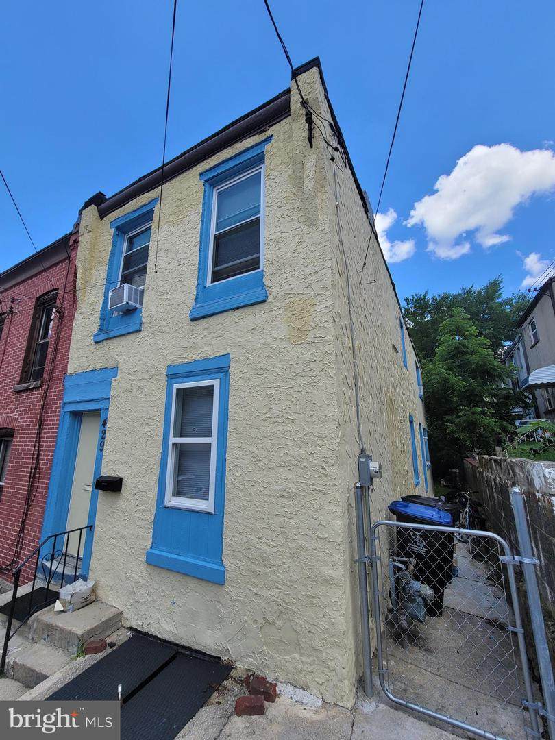 429 Oak Street - Photo 1