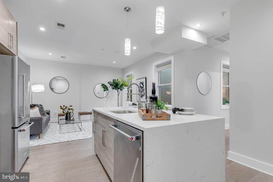 1720 New Jersey Avenue - Photo 1