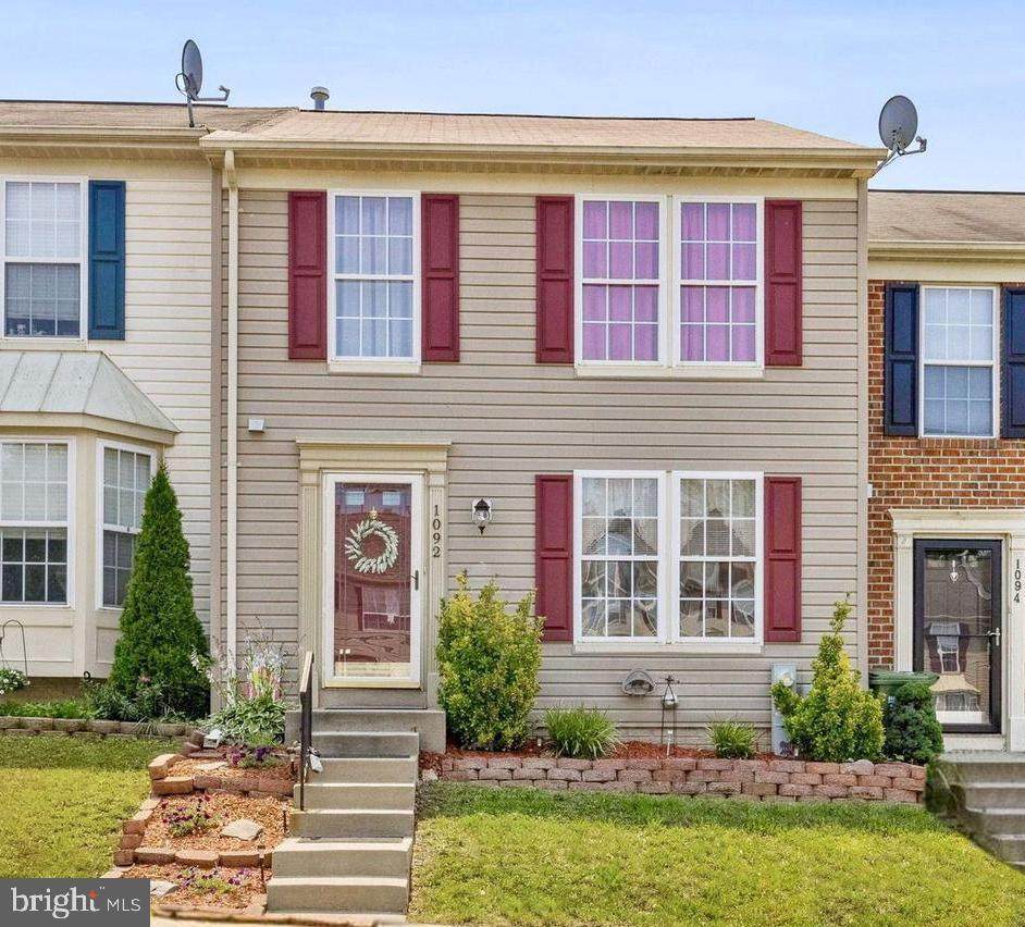 1092 Jeanett Way - Photo 1