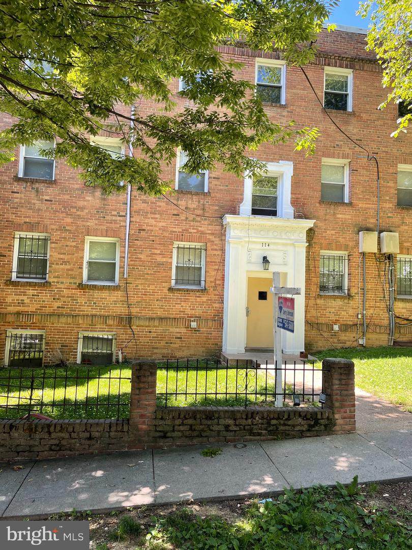 114 Danbury Street - Photo 1