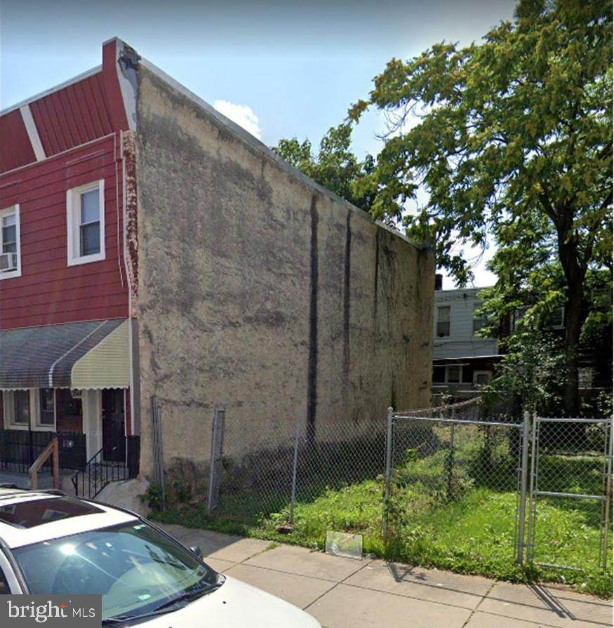2546 18TH Street - Photo 1