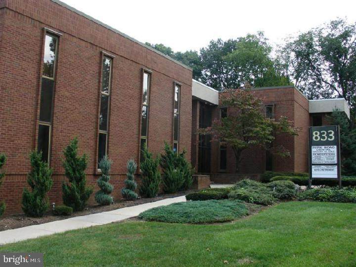 833 Park - Photo 1