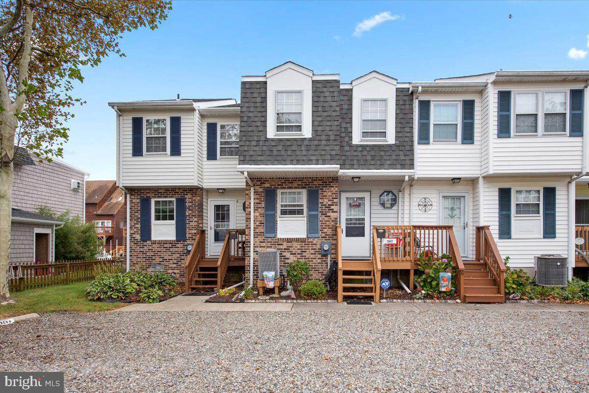 11602 Seaward Road - Photo 1