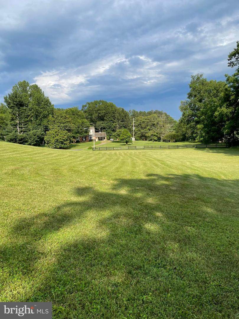 10708 Lewis Court - Photo 1