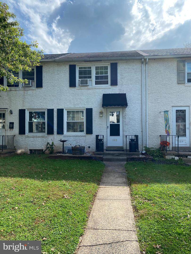 182 Sunrise Drive - Photo 1