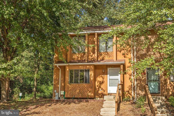 400 Peach Court - Photo 1
