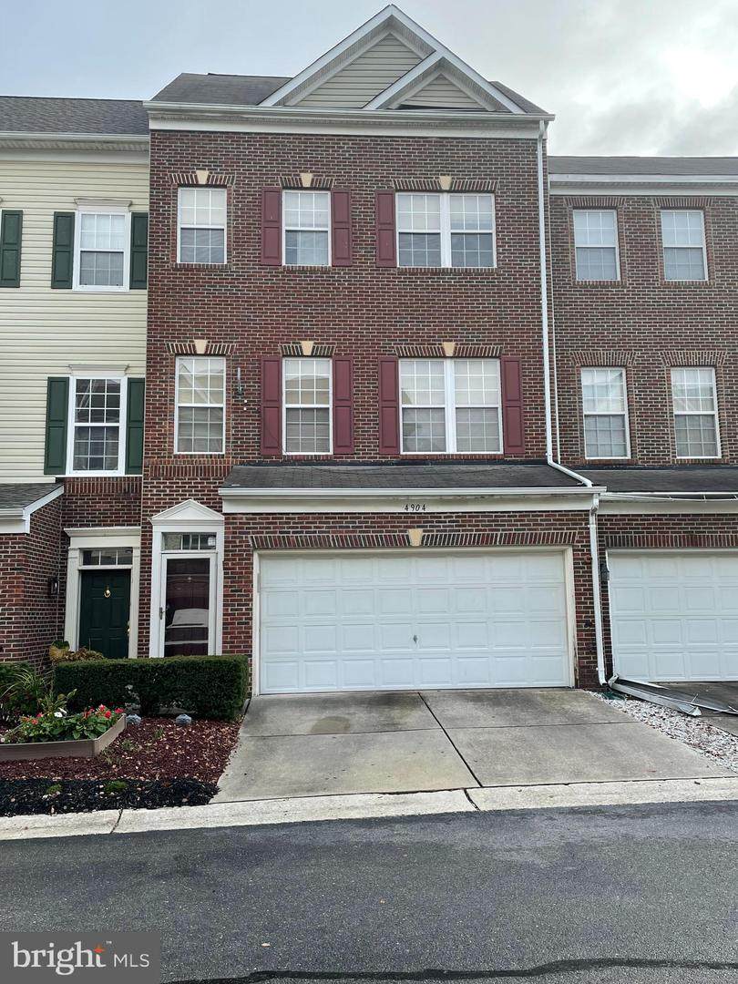 4904 Torbay Place - Photo 1