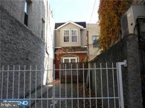 711 24TH Street - Photo 1