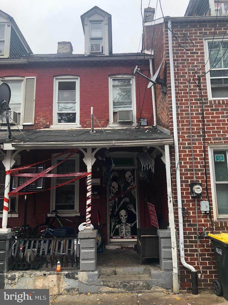 522 Green Street - Photo 1