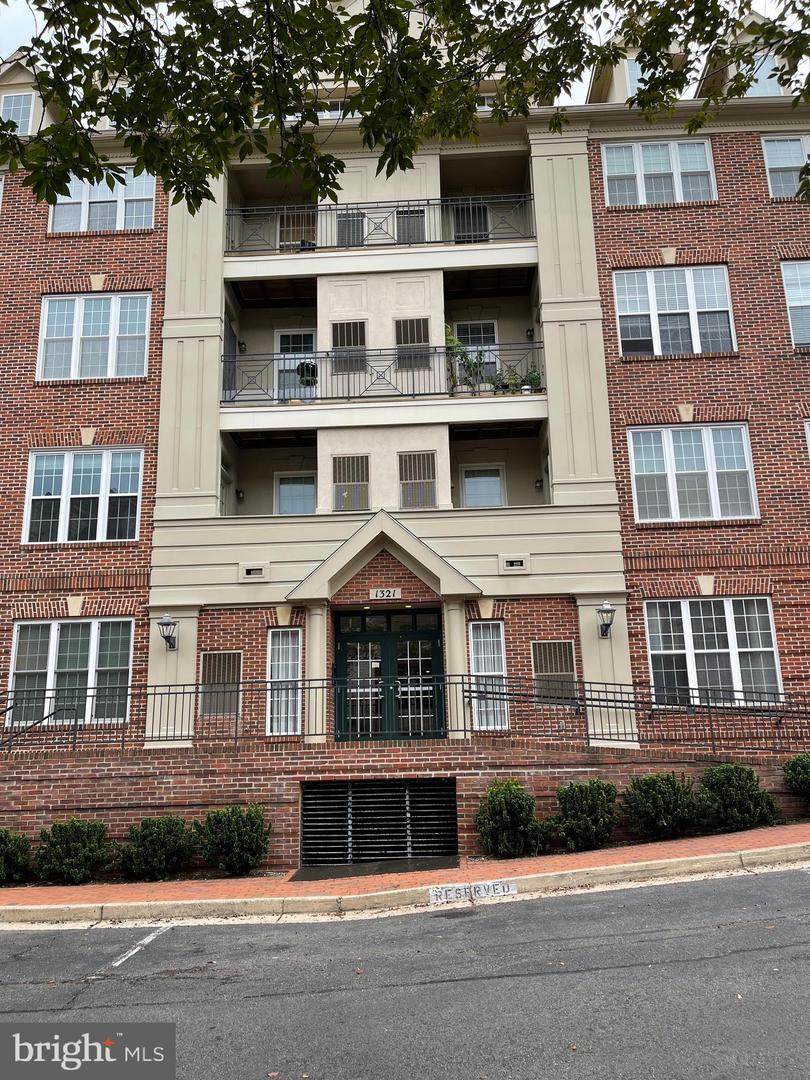 1321 Adams Court - Photo 1